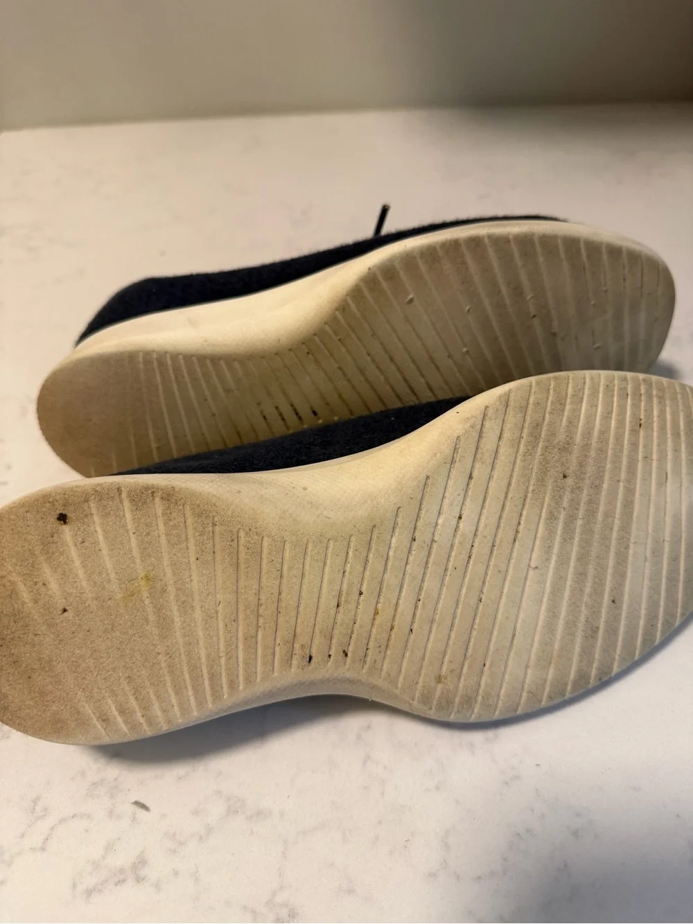 Allbirds Wool Runners size 8